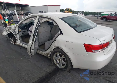 2006 Hyundai Sonata Gls z USA, uszkodzony, nr VIN KMHEU46C06A091417